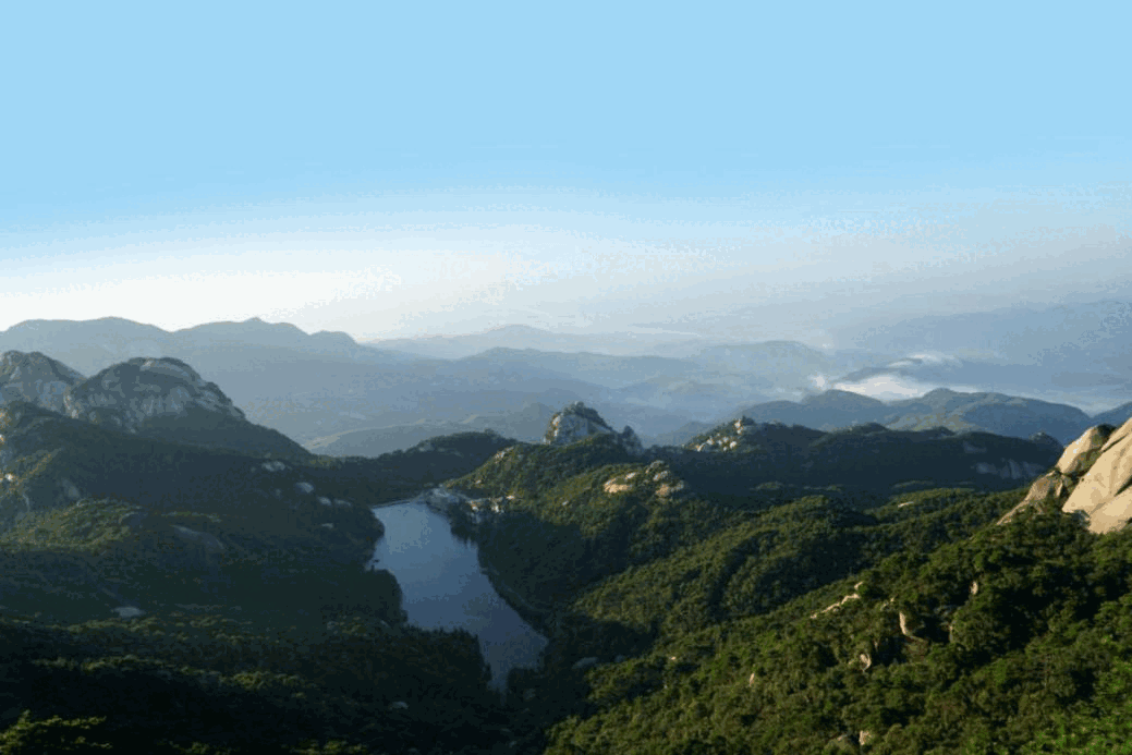 冬天的天柱山也是一个冰雪王国